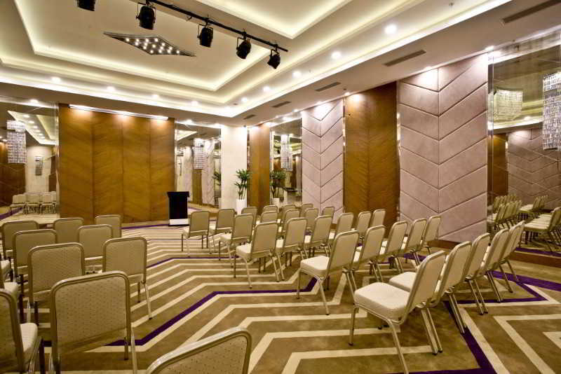 Holiday Inn Gaziantep By Ihg Extérieur photo